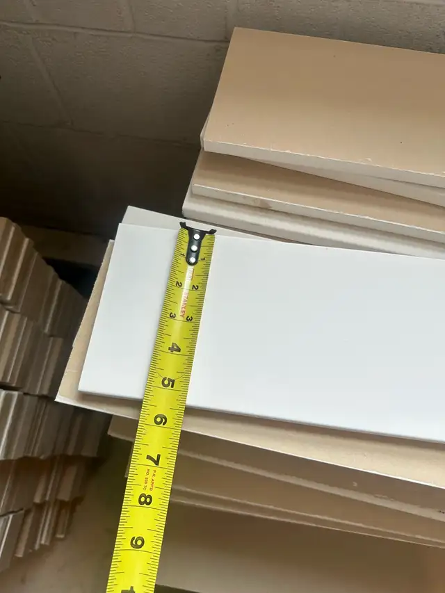 Baseboard and trim 2ft63006662194945121