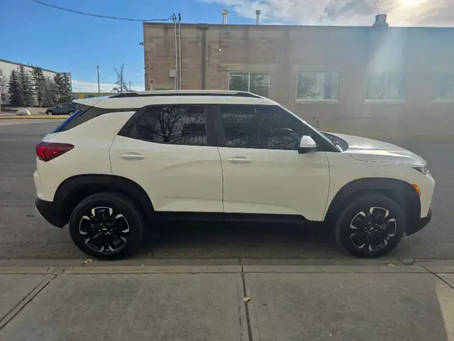2021 chevrolet trailblazer in Cars & Trucks in Calgary - Image 4