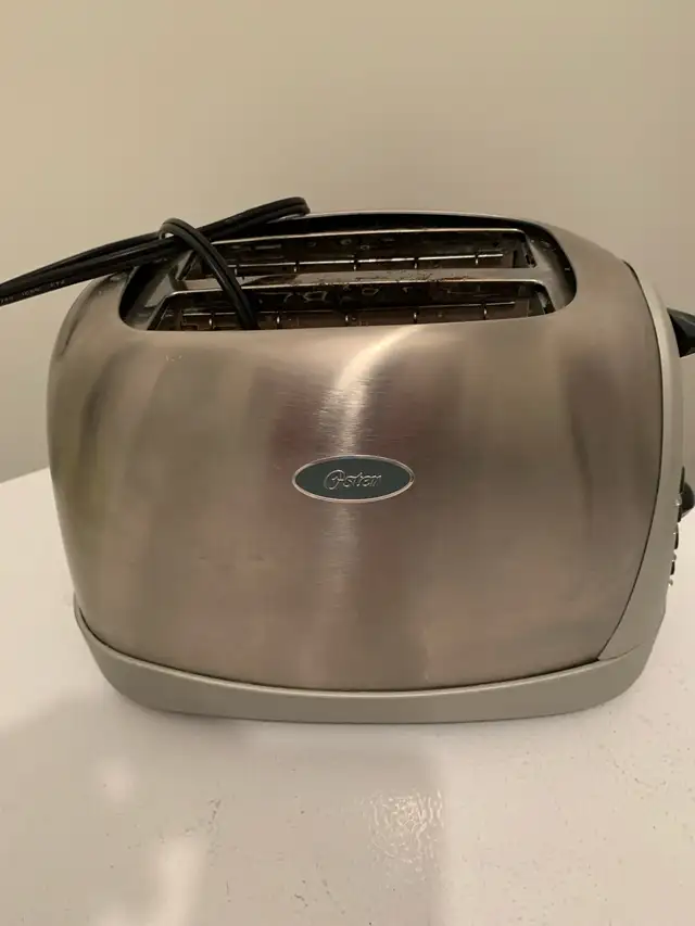 Toaster Oven  in Toasters & Toaster Ovens in Markham / York Region - Image 2