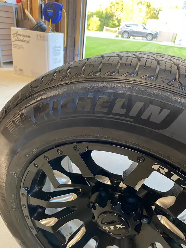 Michelin 265 60R18 Winter Tires on Rims in Tires & Rims in Dartmouth - Image 5