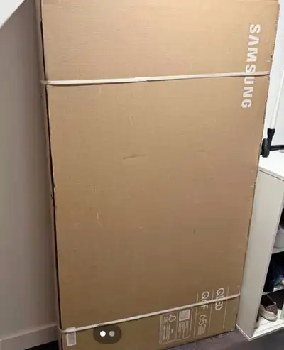 Brand New Samsung QLED Q6F 65 inch TV New in Box, View more