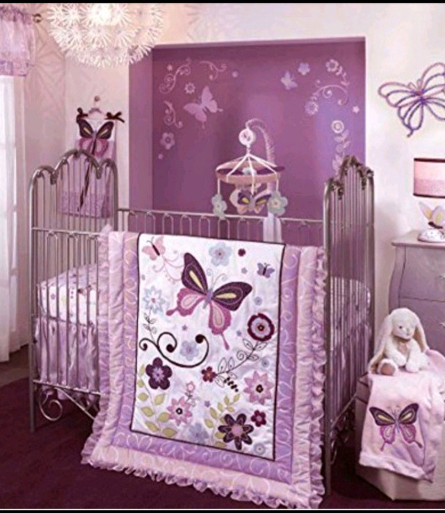 Butterfly Comforter by Lambs & Ivy in Bedding in City of Toronto - Image 4