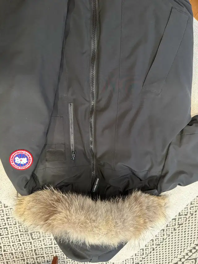 Canada Goose Authentic Coat in Men's in Medicine Hat - Image 5