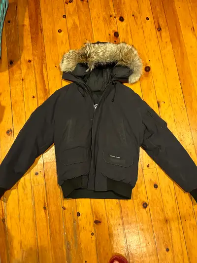 Canada Goose - Mens Small Navy Chilliwack Bomber, View more