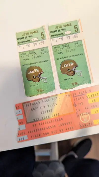 Here are some vintage New York Jets and Buffalo Bills game tickets from 1985 and 1989. These are use...
