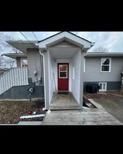 Pet friendly, 1 bed basement suite in the mature neighbourhood of Westmount ** 10945 122st NW ** Ava...