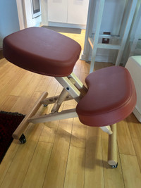 Ergonomic knee chair foldable