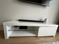 TV stand white 59in
