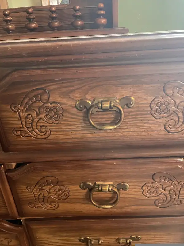 Dresser with Mirror solid wood with carved details in Dressers & Wardrobes in Peterborough - Image 7