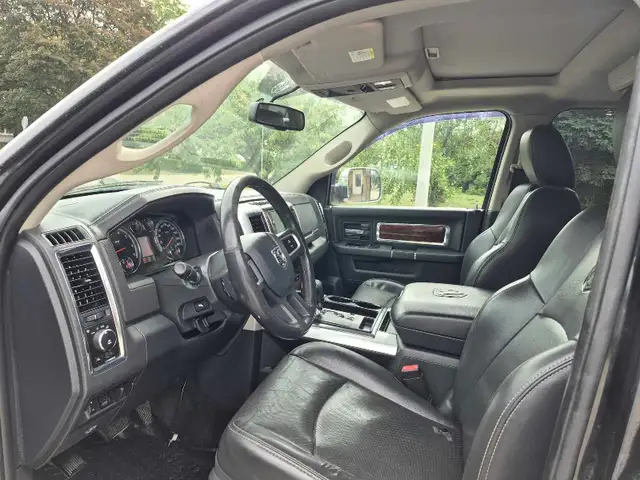 Dodge ram Laramie 554303144351518726