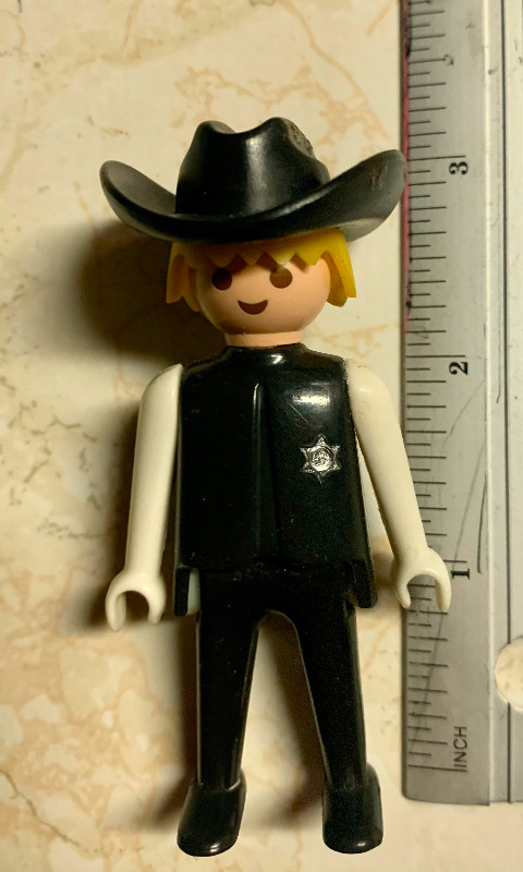 Vintage 1974 Playmobil Blonde Sheriff with Black Cowboy Hat, $12 in Toys & Games in Norfolk County - Image 4