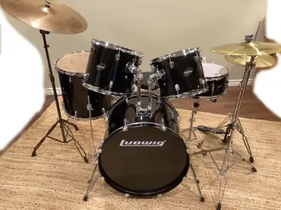 Ludwig Accent CS Custom drum kit with Sabian cymbals, View more