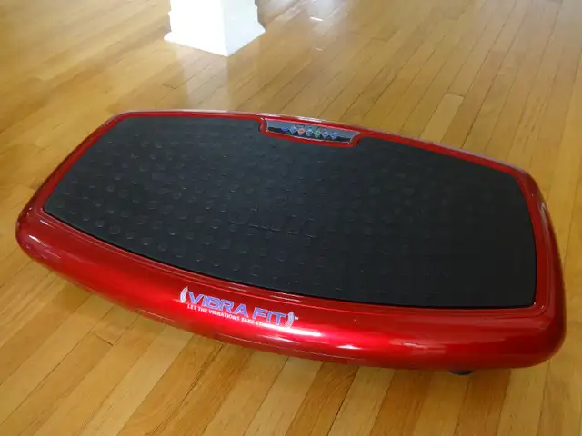 BodyBreak Treadmill model-2000 for sale AS IS in Exercise Equipment in Markham / York Region - Image 3