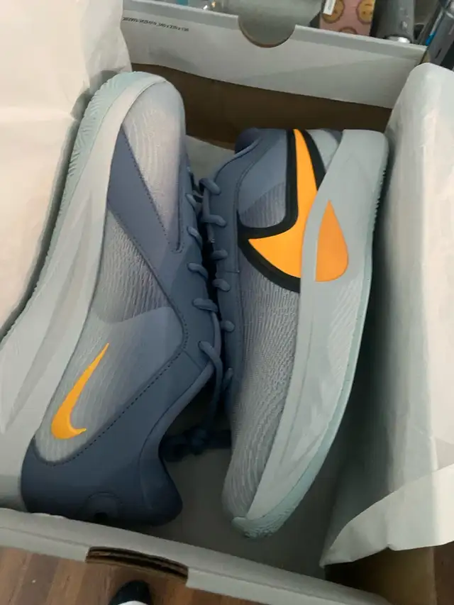 Nike Ja 3 brand new  in Men's in Mississauga / Peel Region - Image 8