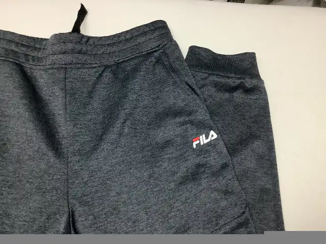 Pantalon Fila (18/20 ans) in Kids & Youth in Longueuil / South Shore - Image 3