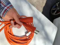 Outdoor Extension Cord | Orange. Outdoor locking extension cord 
