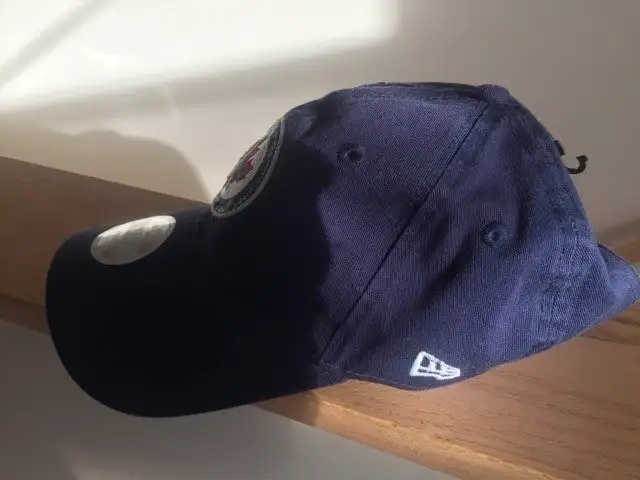 WOMEN'S WINNIPEG JETS FITTED HAT/CAP - BRAND NEW62863257190659121