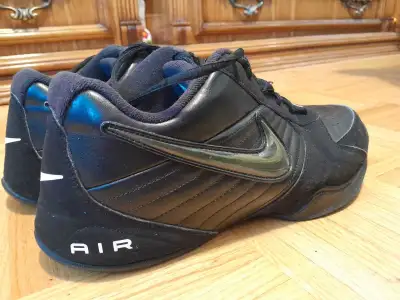 sport shoes, View more