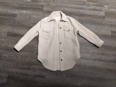 Aritzia Wilfred Free The Ganna Shirt Jacket in Heather Bone Size Small/2X-Small Try a reasonable off...