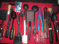 24 pce . UTENSIL SET