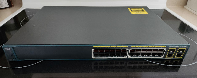 Cisco WS C2960 24PC PoE network switch in Networking in Thunder Bay