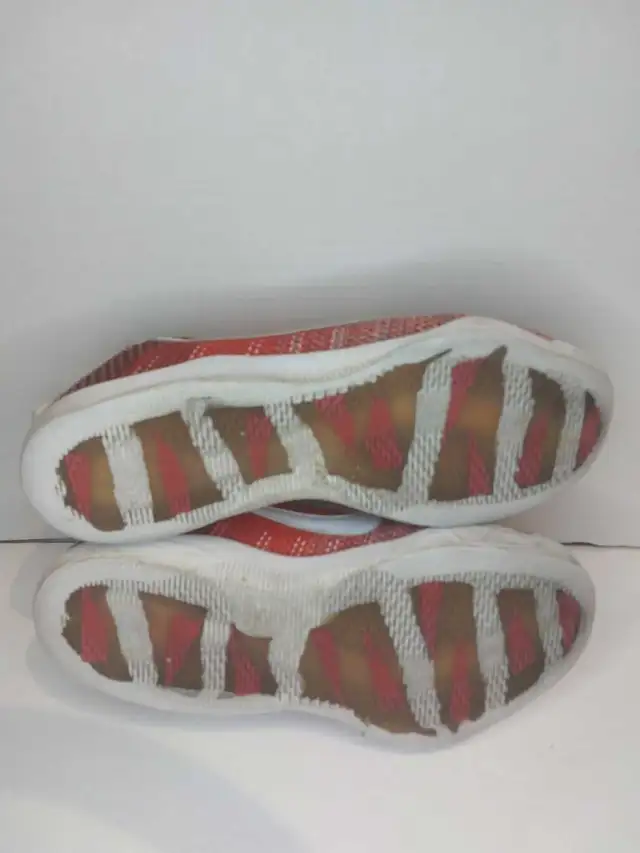 Nike Kobe 11 Elite Low in Men's Shoes in Oshawa / Durham Region - Image 3