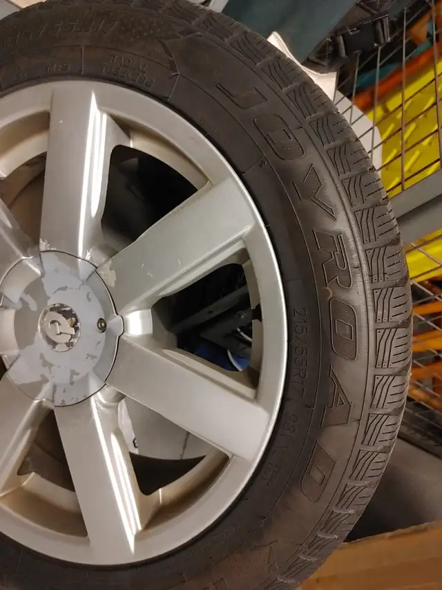 PRICE DROP - 215 55 R17 WINTER TIRES WITH ALLOY RIMS in Tires & Rims in Mississauga / Peel Region - Image 3