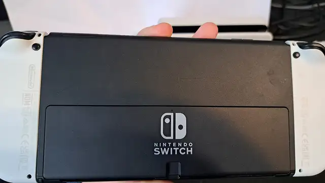 Nintendo Switch Oled with custom firmware & 50+ installed games in Nintendo Switch in City of Montréal - Image 3