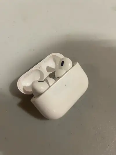 Air pod pro 2 usb c with apple care +, View more