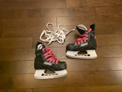 Youth Bauer Hockey Skates (Size Y10), View more