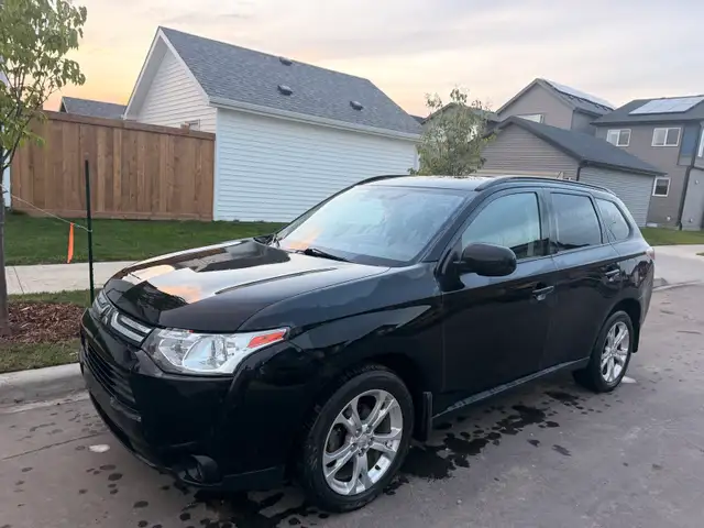2014 Mitsubishi Outlander528931113864407042