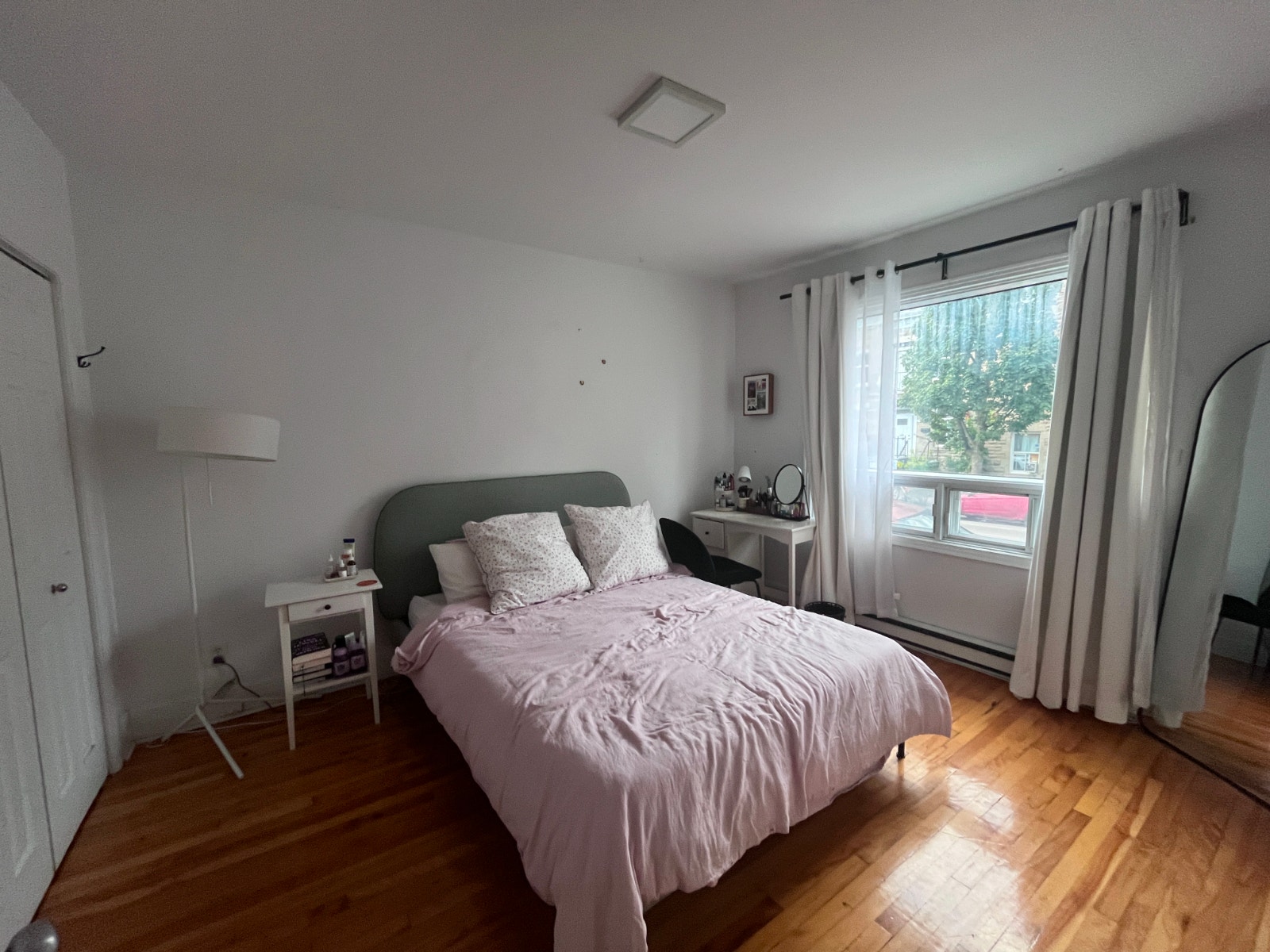 Paisible 4 1/2 - Villeray - Cession de bail - Montréal — photo 1