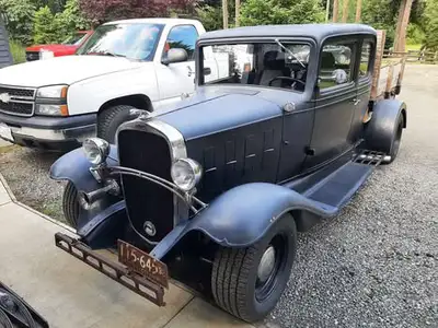 1932 Chevy extended cab flat deck truck. One of one. Chevy never built one of these! Mild 350 V8 wit...