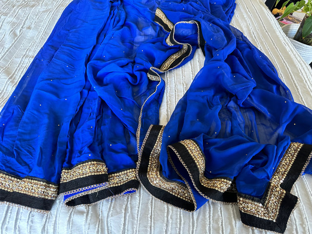 Blue saree with black and gold border in Women's - Dresses & Skirts in Mississauga / Peel Region