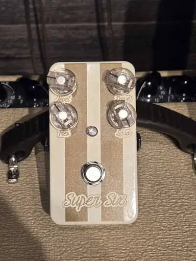 Super Six Love Pedal Overdrive, View more