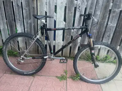 Specialized Stumpjumper, View more
