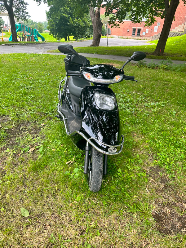 SCOOTER ELECTRIQUE in eBike in Longueuil / South Shore - Image 3