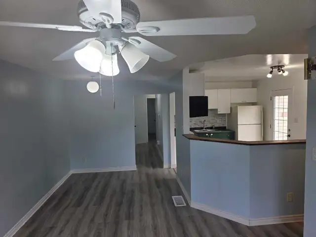 3-bedroom Main Floor Apartment 