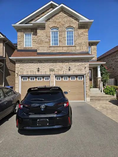 Eglinton Ave/Confederation Pkwy:- Near SQ One; Furnished; Legal basement with Central A/C & Heat; Pa...