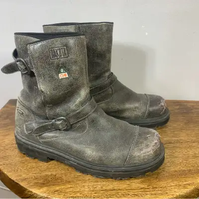 Size 13 50$