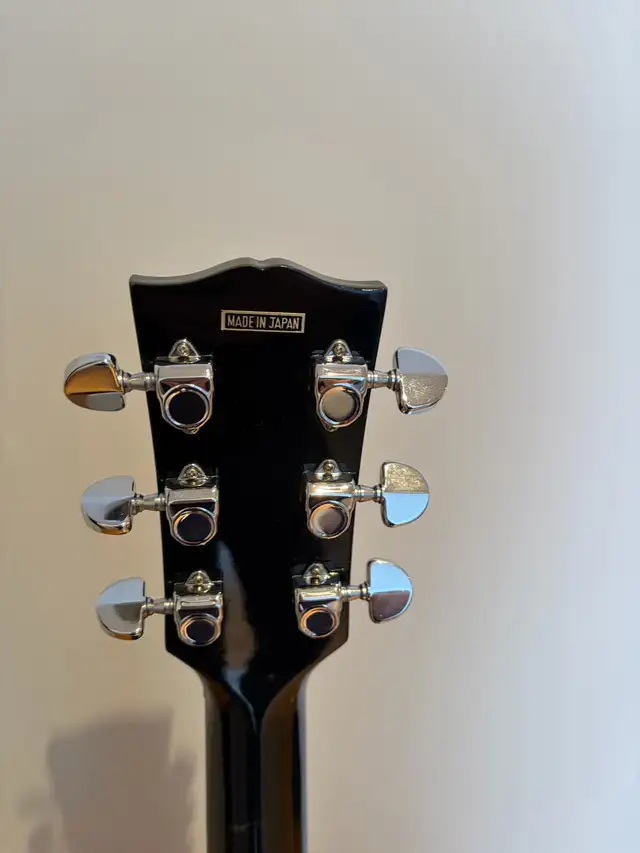 Vintage 1982 Takamine F-341 Japan, vieux logo in Guitars in Laurentides - Image 6