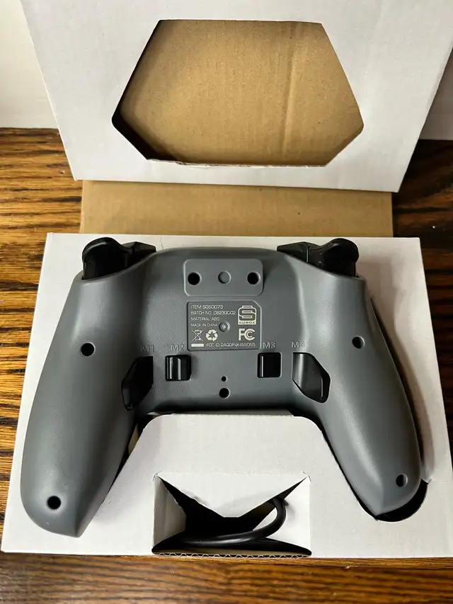 Surge Nintendo switch switch 2 and pc Controller64520001050243121