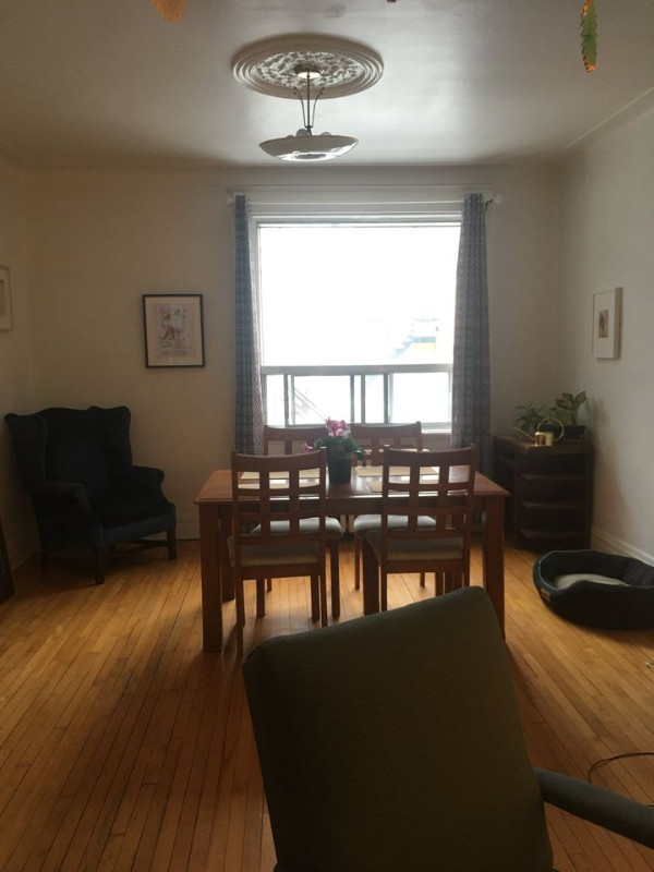 Large furnished room in big Plateau-Mile End apartment - Sept  dans Chambres à louer et colocs  à Ville de Montréal - Image 2