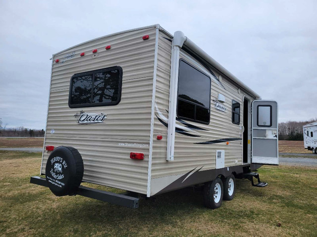 2018 SHASTA OASIS SST21CK TRAVEL TRAILER in Travel Trailers & Campers in Bedford - Image 3