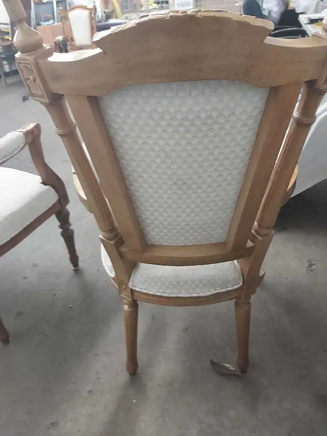 Louis XV style chairs in Chairs & Recliners in Penticton - Image 3