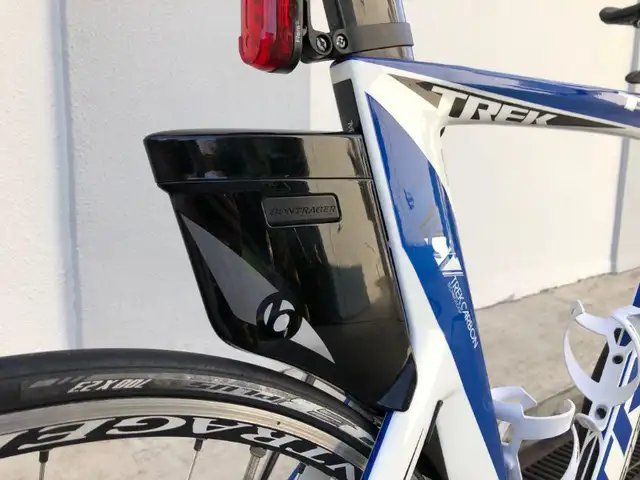 Trek Speed concept 7.5 bicycle TT blue medium-Vélo de triathlon in Road in Longueuil / South Shore - Image 7