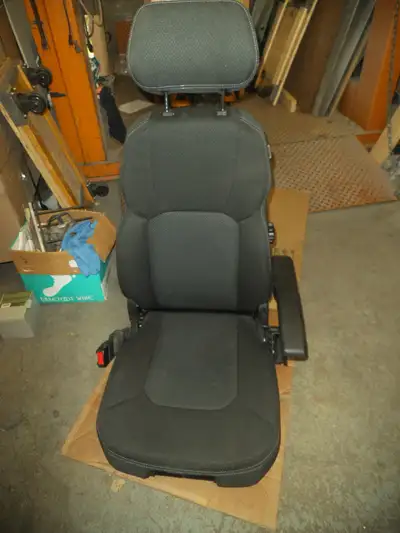Siège de chargeuse John Deere loader seat, View more