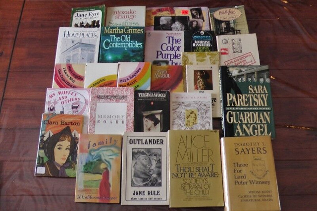 BOOK LOT #5:  ROMANS & AUTRES / NOVELS & OTHERS (LOT OF 25 BOOK) in Fiction in Lanaudière