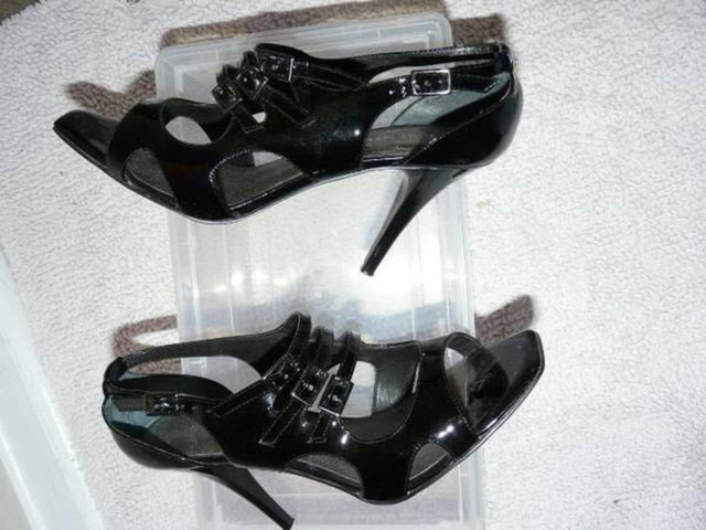 Nine West Black Patent Shoes, 4" heel, Size 8.5 - $55 in Women's - Shoes in Oakville / Halton Region - Image 3