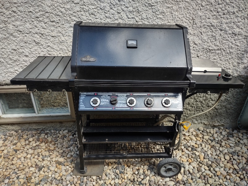 NAPOLEON 450RSB Natural Gas BBQ with Cover BBQs & Outdoor Cooking